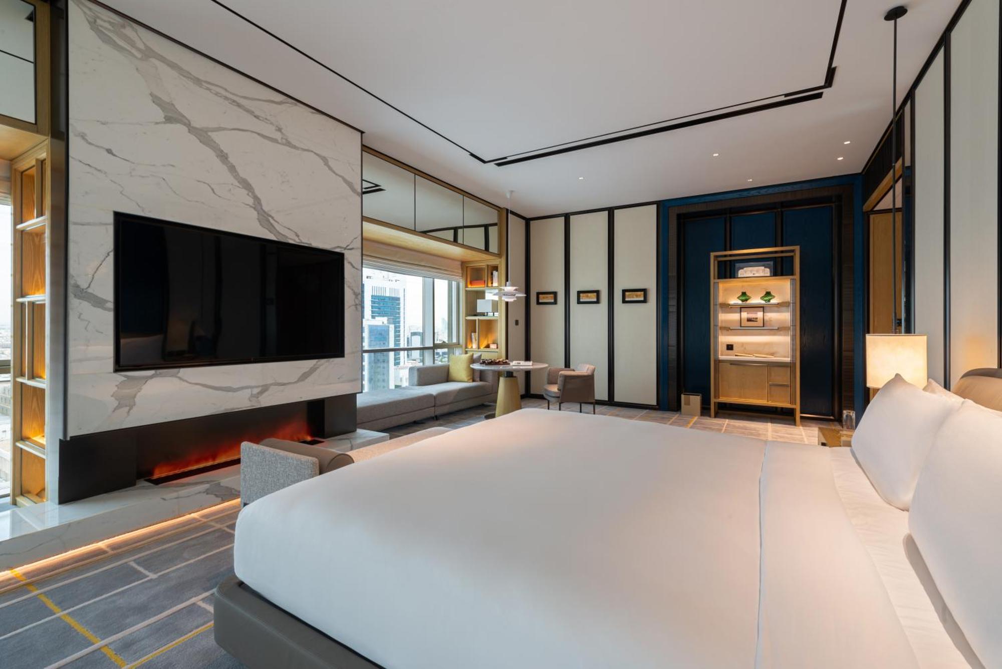 Narcissus The Royal Hotel Riyadh Exterior photo Deluxe Suite